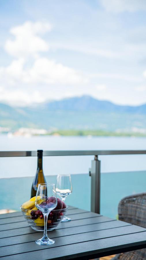 Family House Bjelila Vila Tivat Exterior foto